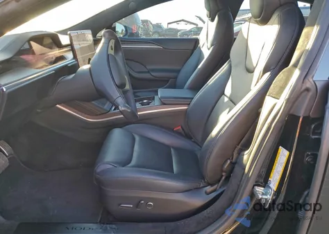 2022 Tesla Model S из США, поврежденный, VIN 5YJSA1E55NF464149